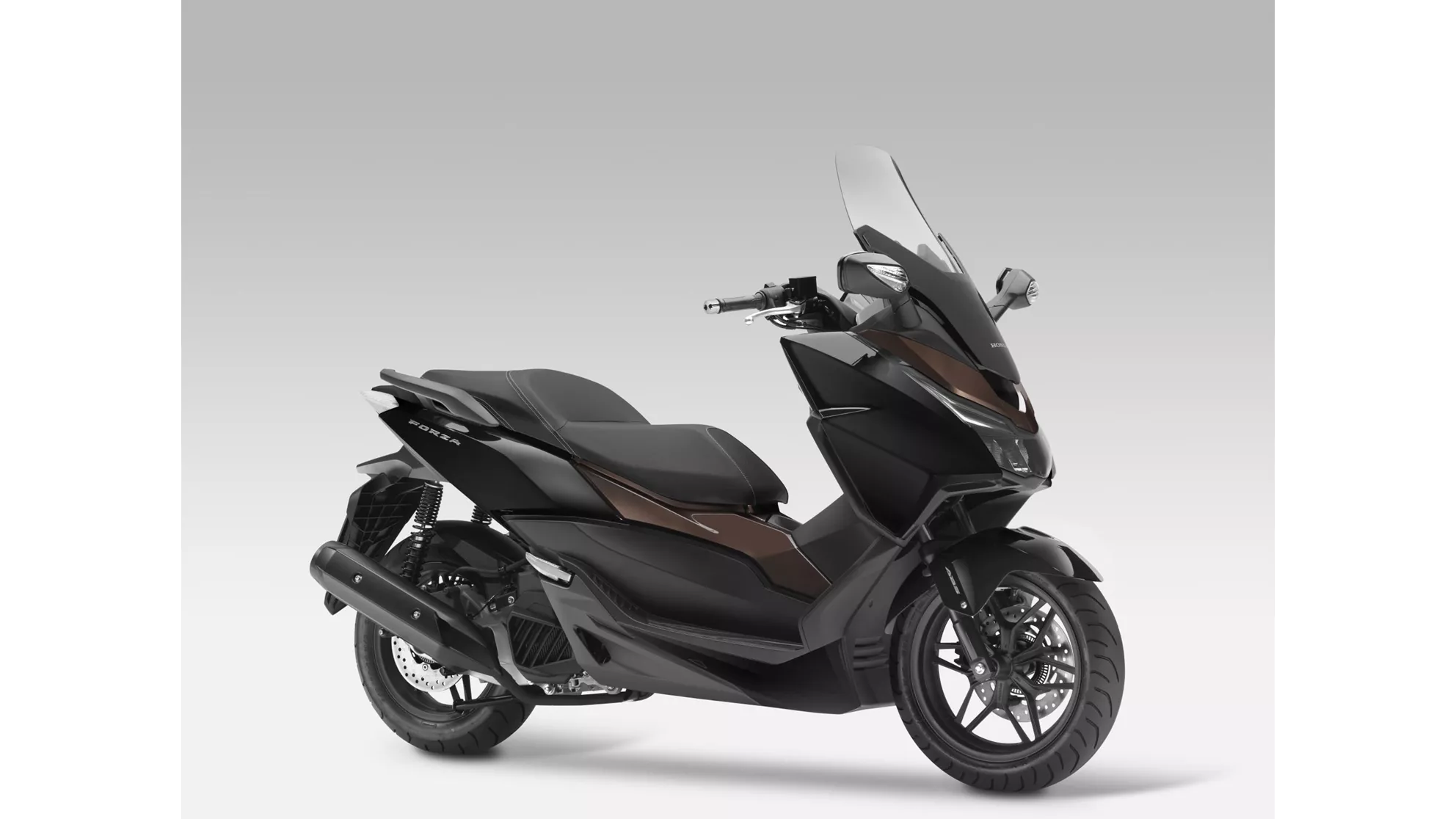 Honda Forza 125 - Image 10 Honda Forza 125 - Image 10