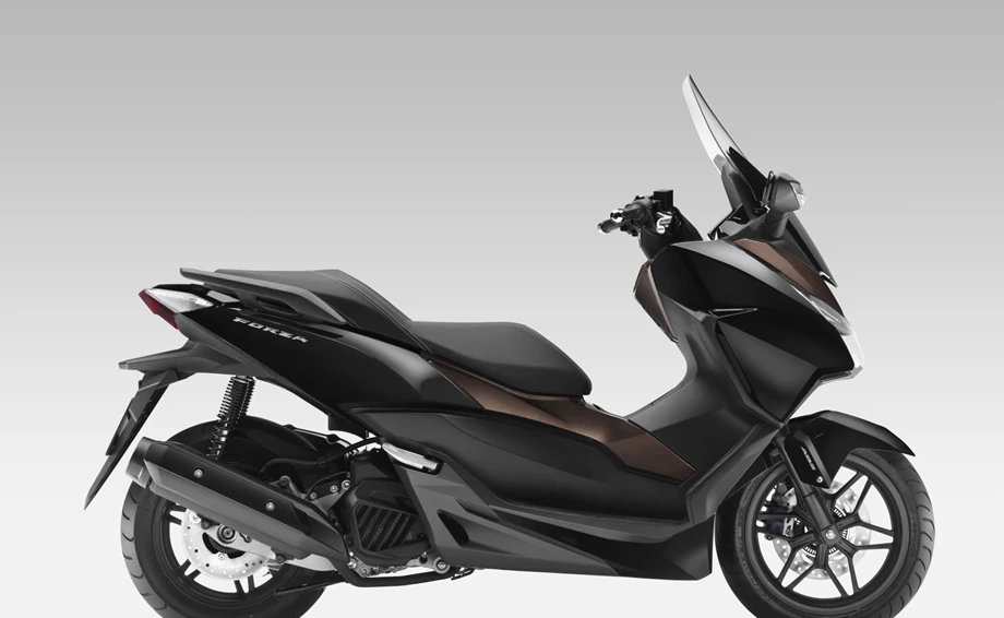 Honda Forza 125 Bild 17: Honda Forza 125