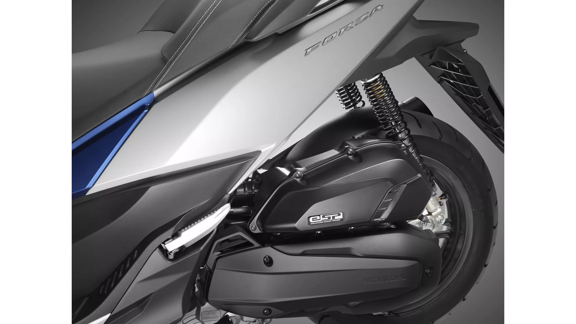 Honda Forza 125 - Image 19 Honda Forza 125 - Image 19