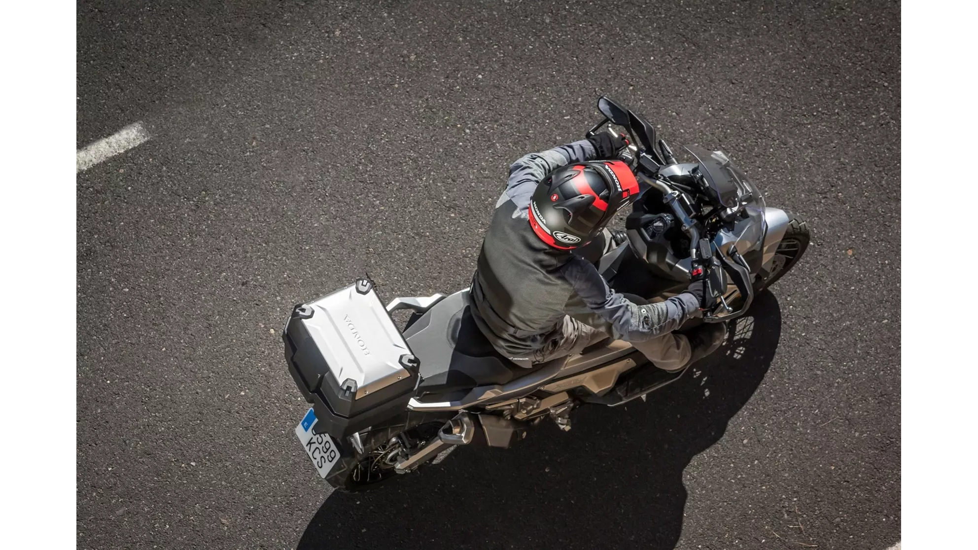 Honda X-ADV - Image 14 Honda X-ADV - Image 14
