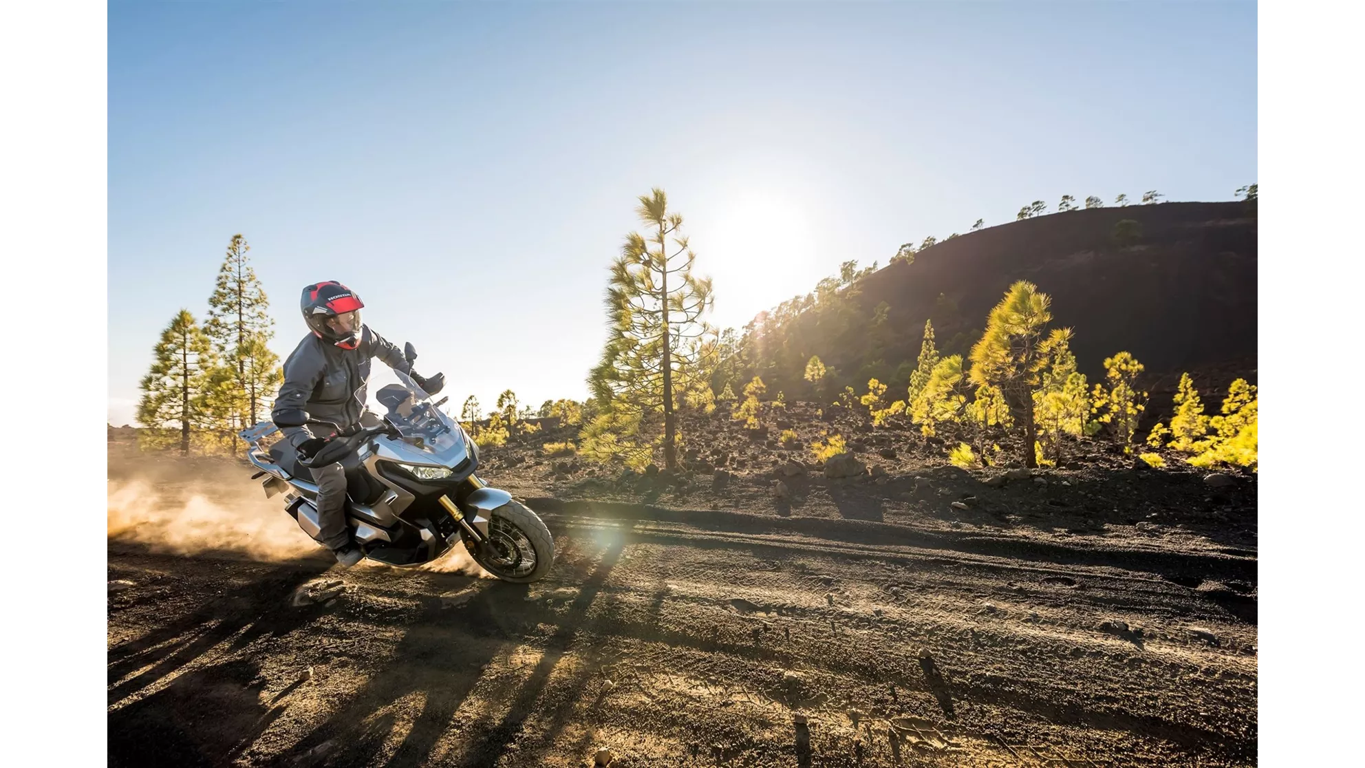 Honda X-ADV - Image 18 Honda X-ADV - Image 18