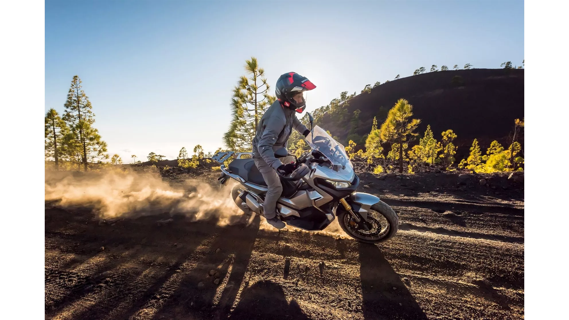 Honda X-ADV - Image 19 Honda X-ADV - Image 19