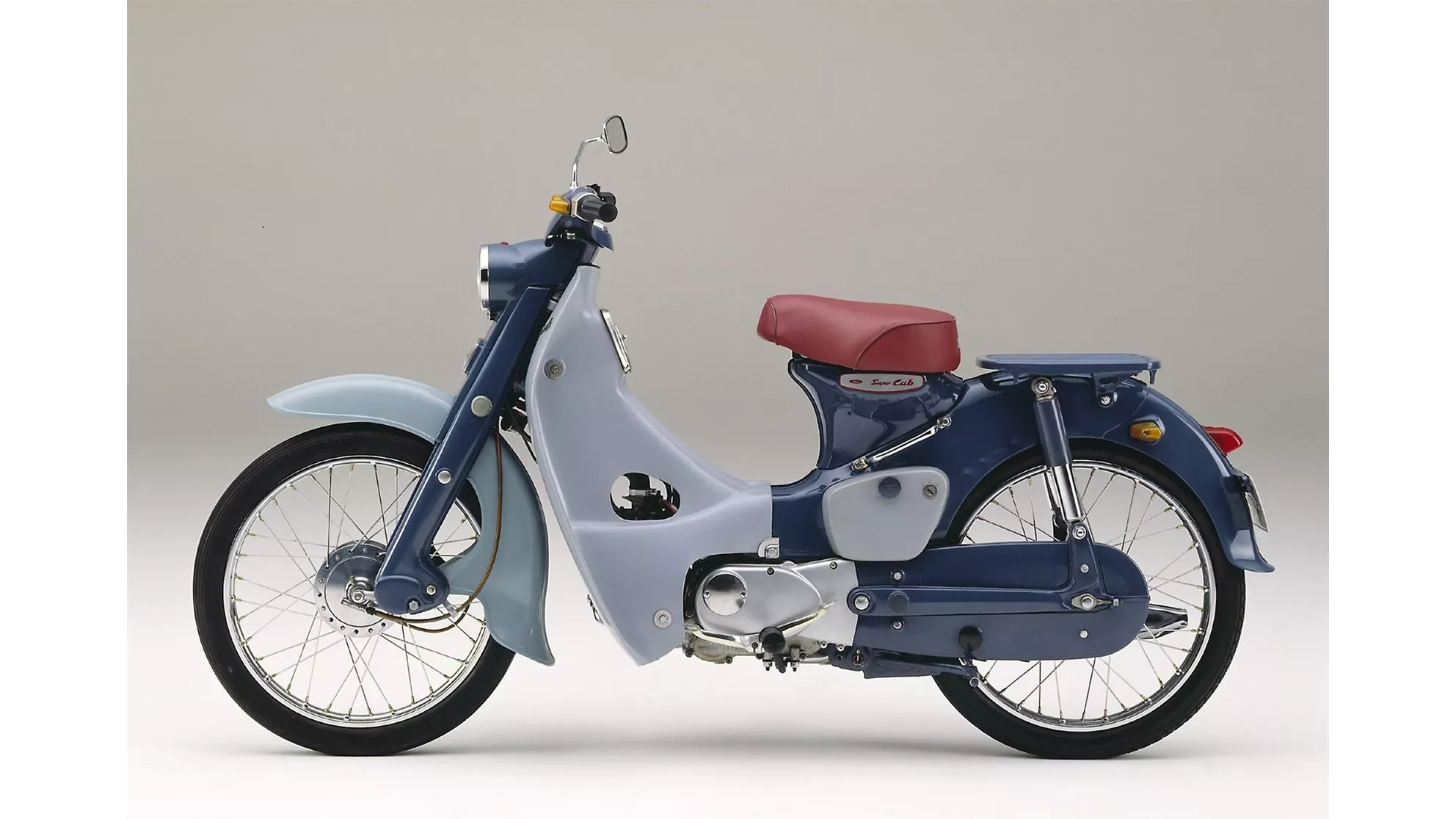 Honda Super Cub C 125 - Image 2 Honda Super Cub C 125 - Image 2