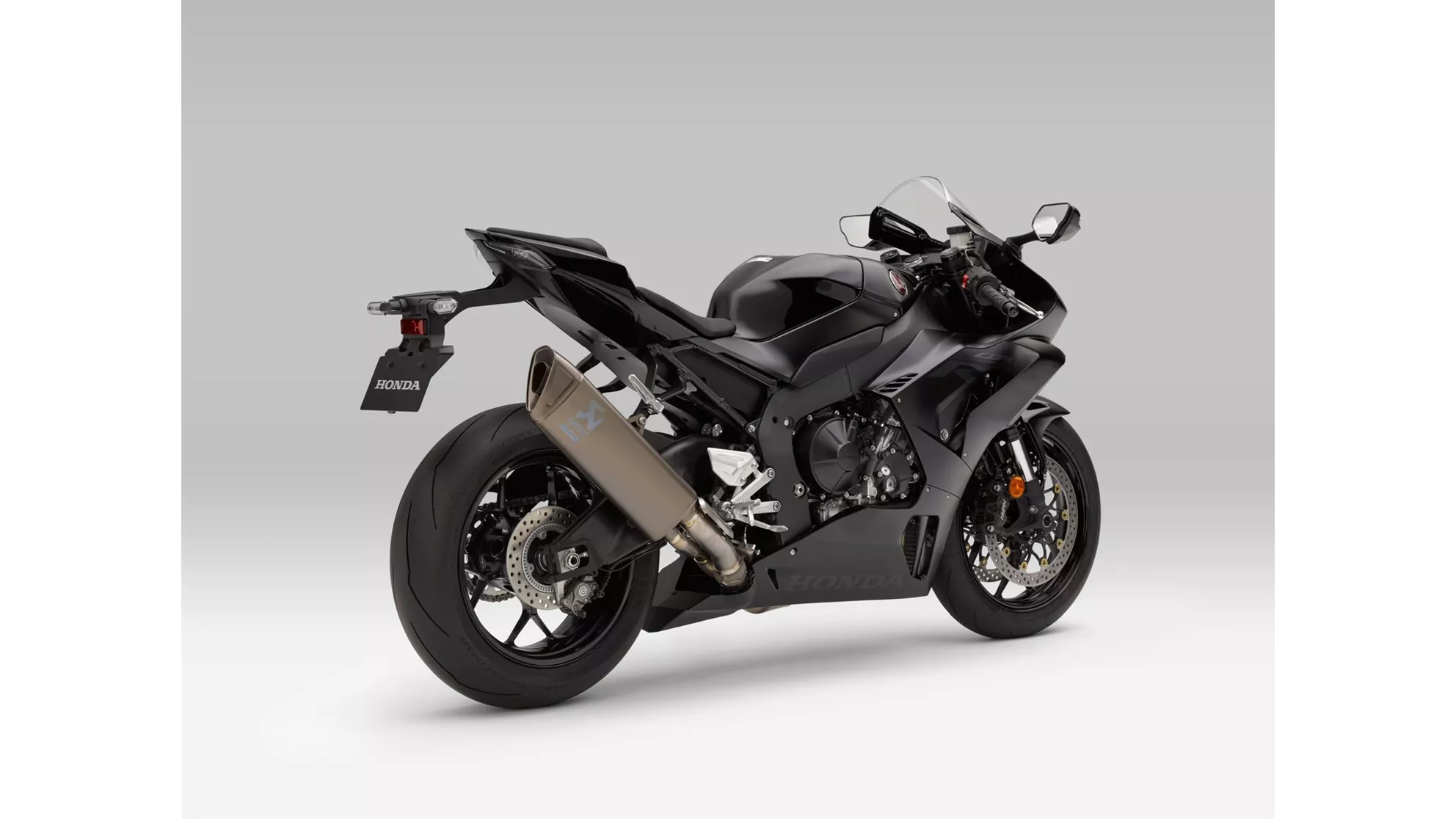 Honda CBR1000RR-R Fireblade - Image 2 Honda CBR1000RR-R Fireblade - Image 2