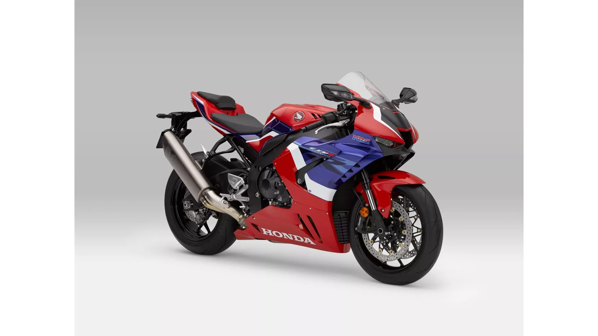 Honda CBR1000RR-R Fireblade - Image 5 Honda CBR1000RR-R Fireblade - Image 5