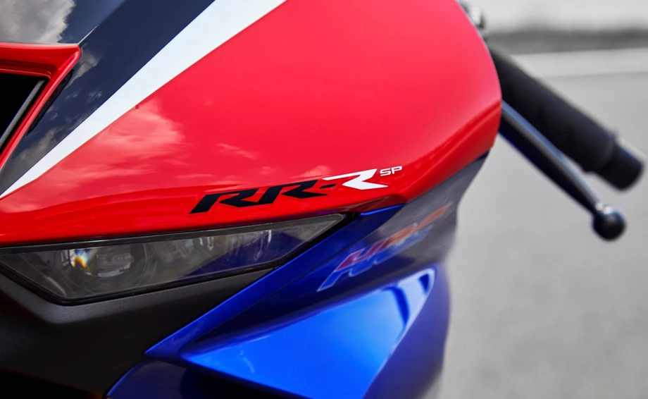 Honda CBR1000RR-R Fireblade SP Bild 6: Honda CBR1000RR-R Fireblade SP