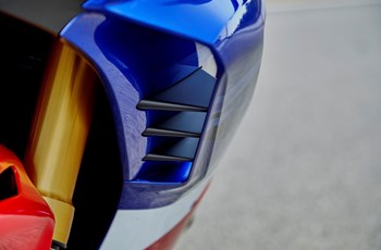 Honda CBR1000RR-R Fireblade SP 2020 - Bild 9 Honda CBR1000RR-R Fireblade SP 2020 - Bild 9