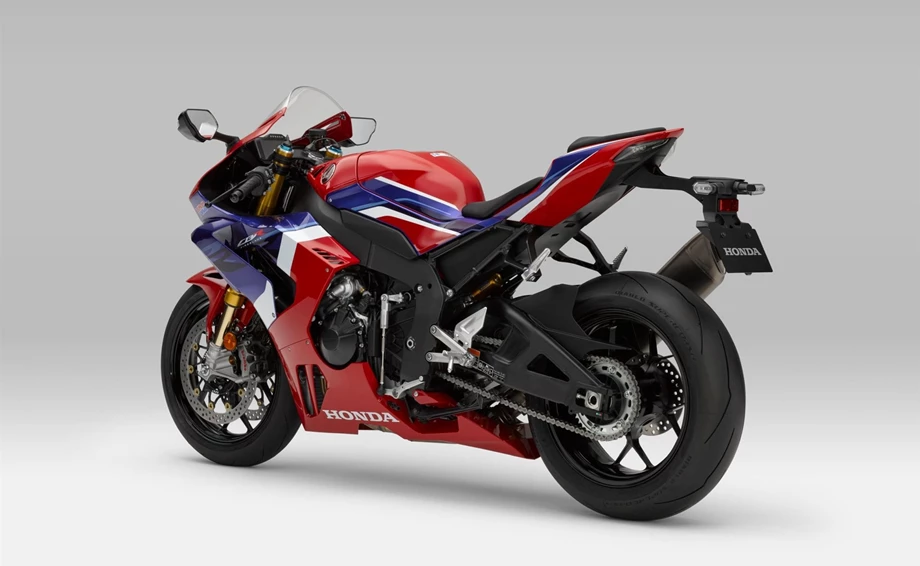 Honda CBR1000RR-R Fireblade SP Bild 3: Honda CBR1000RR-R Fireblade SP
