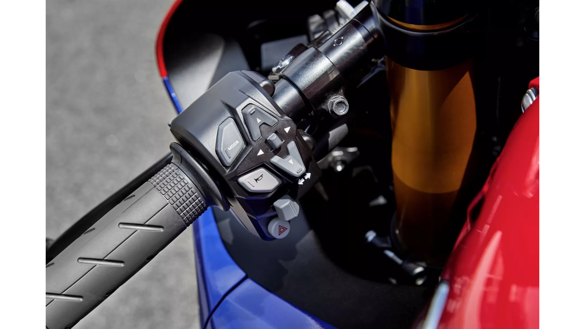 Honda CBR1000RR-R Fireblade SP - Image 10 Honda CBR1000RR-R Fireblade SP - Image 10