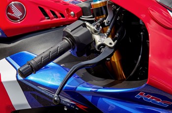 Honda CBR1000RR-R Fireblade SP 2020 - Bild 24 Honda CBR1000RR-R Fireblade SP 2020 - Bild 24