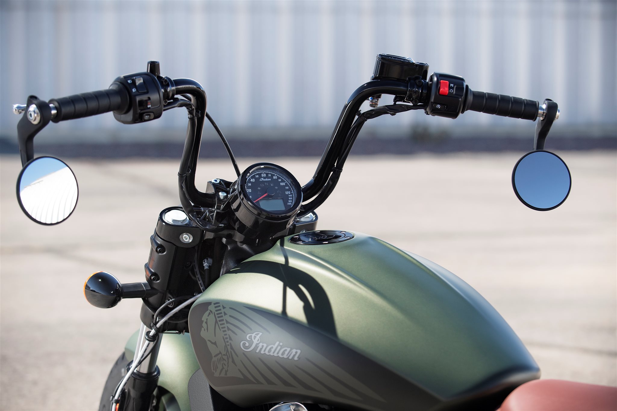 Motorrad Vergleich Indian Scout Bobber Twenty 2020 vs. Indian Scout 2015