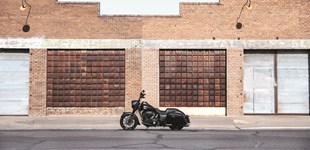 Indian Springfield Dark Horse 2020 vs Indian Chieftain Dark Horse 2022