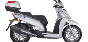 Honda NSS 300 Forza 2016 vs Kymco People GT 300i 2020