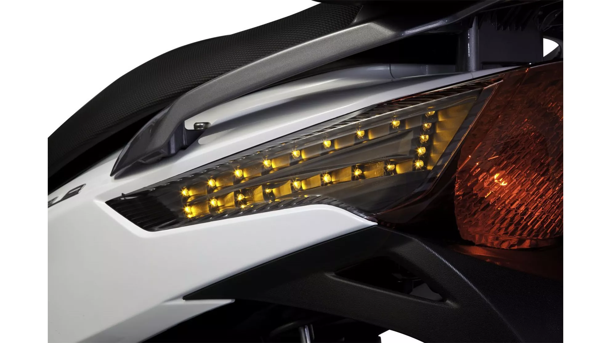 Kymco People GT 125i - Image 6 Kymco People GT 125i - Image 6