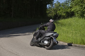 Kymco Xciting 400i ABS 2020 - Bild 18 Kymco Xciting 400i ABS 2020 - Bild 18