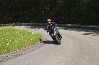 Kymco Xciting 400i ABS 2020 - Bild 24 Kymco Xciting 400i ABS 2020 - Bild 24