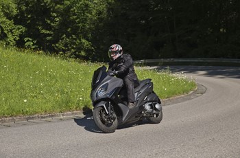 Kymco Xciting 400i ABS 2020 - Bild 29 Kymco Xciting 400i ABS 2020 - Bild 29