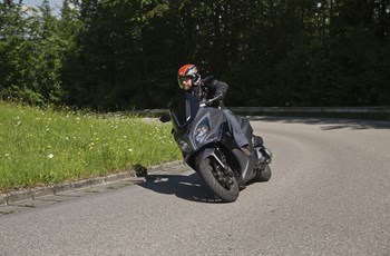 Kymco Xciting 400i ABS 2020 - Bild 31 Kymco Xciting 400i ABS 2020 - Bild 31