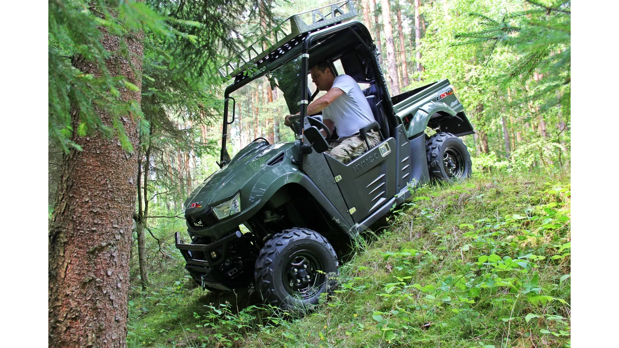 Kymco UXV 700i 4x4 - Image 1 Kymco UXV 700i 4x4 - Image 1