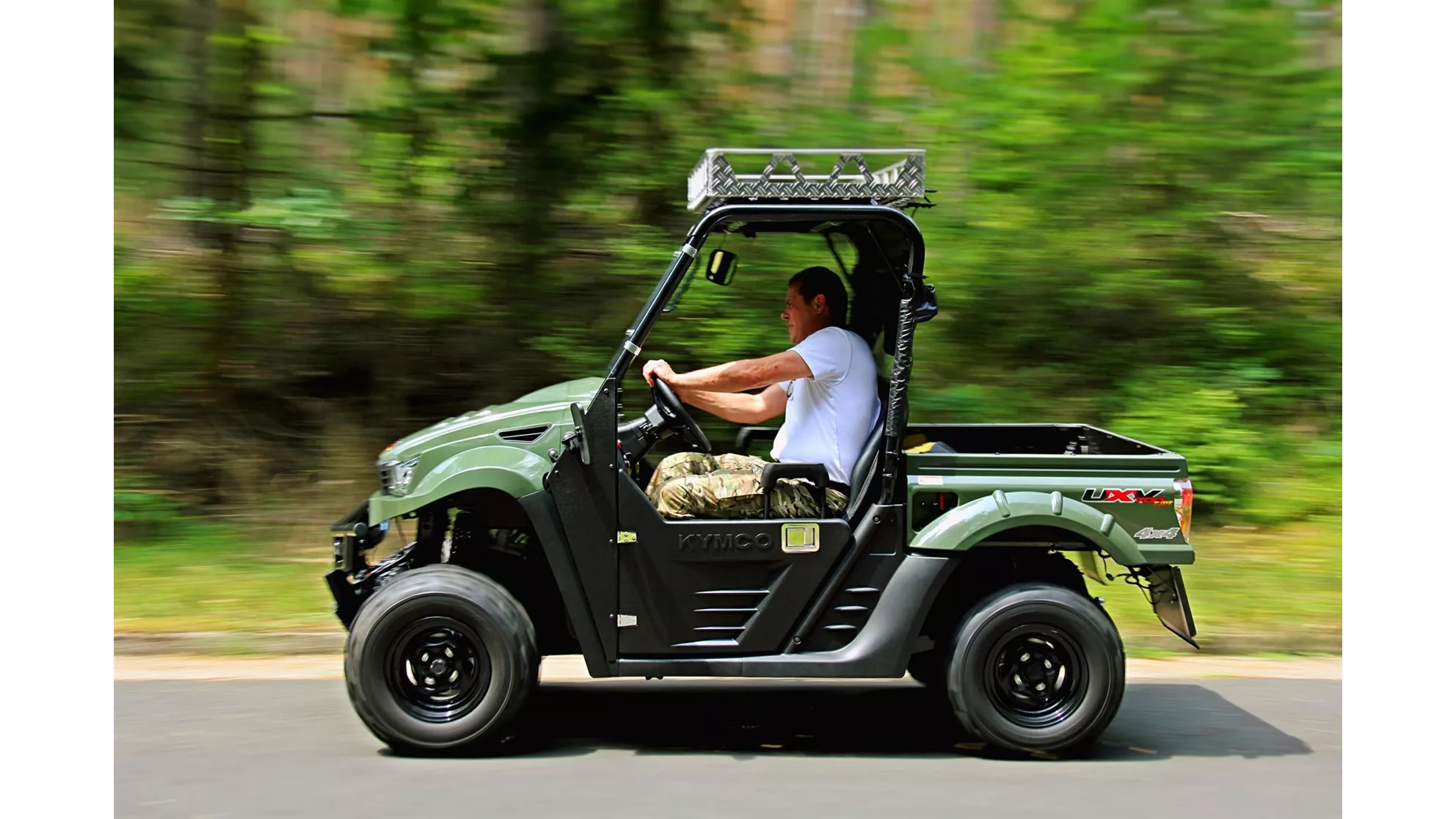 Kymco UXV 700i 4x4 - Image 2 Kymco UXV 700i 4x4 - Image 2