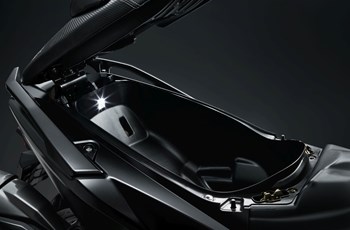 Kymco AK 550i ABS 2020 - Bild 33 Kymco AK 550i ABS 2020 - Bild 33