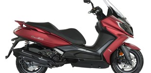 Kymco New Downtown 350i 2020 vs Honda Forza 350 2021