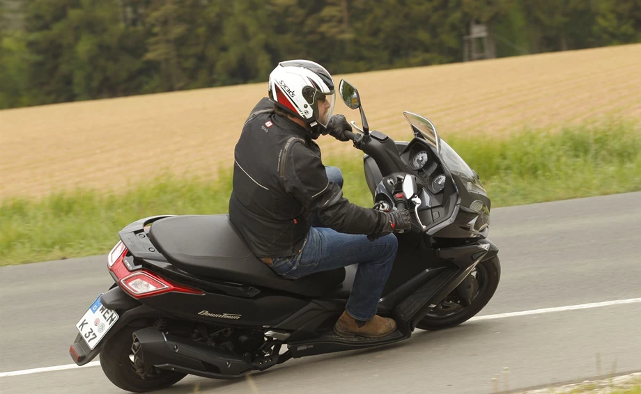 Kymco New Downtown 350i ABS Bild 10: Kymco New Downtown 350i ABS