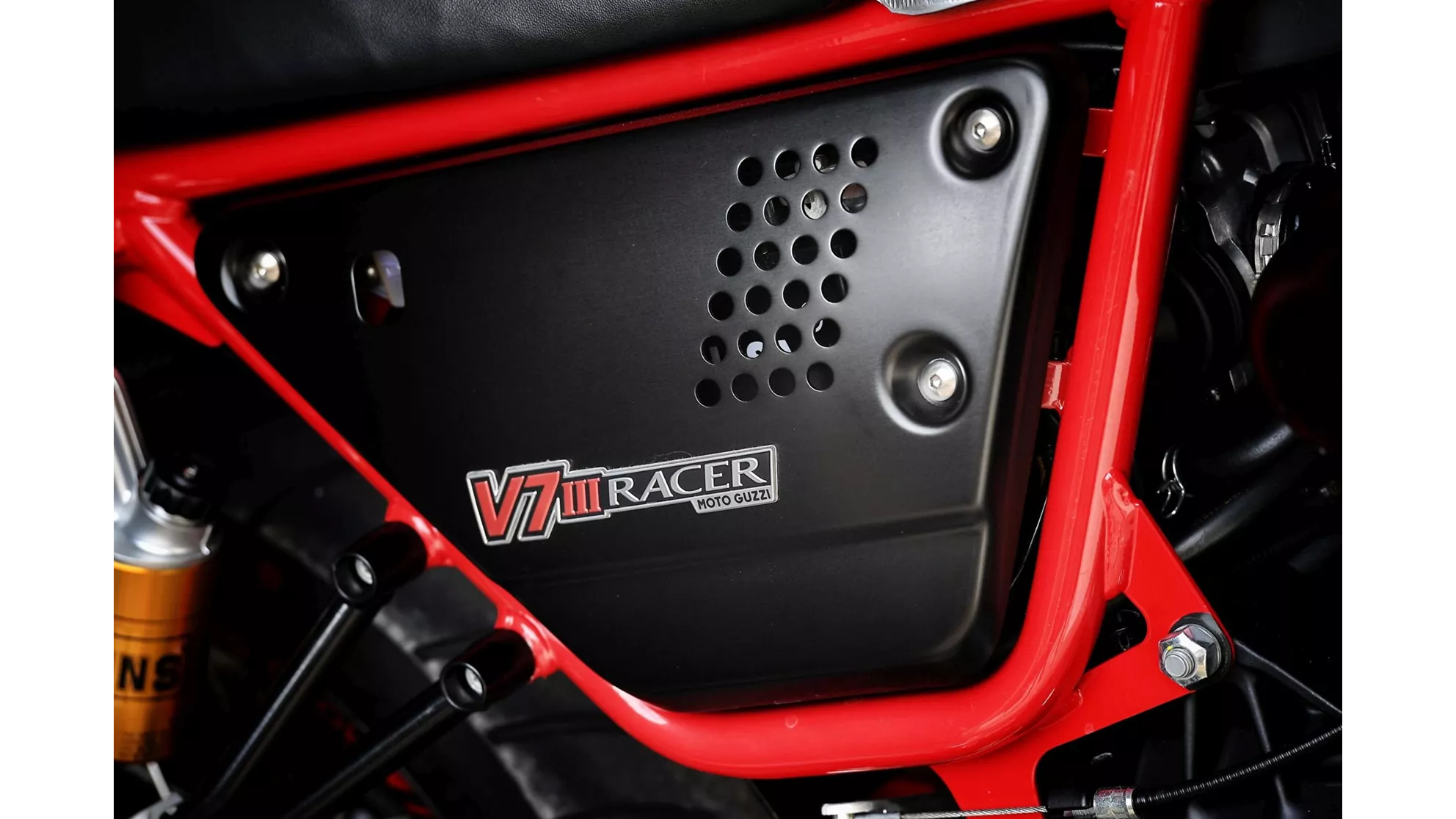 Moto Guzzi V7 III Racer - Resim 9