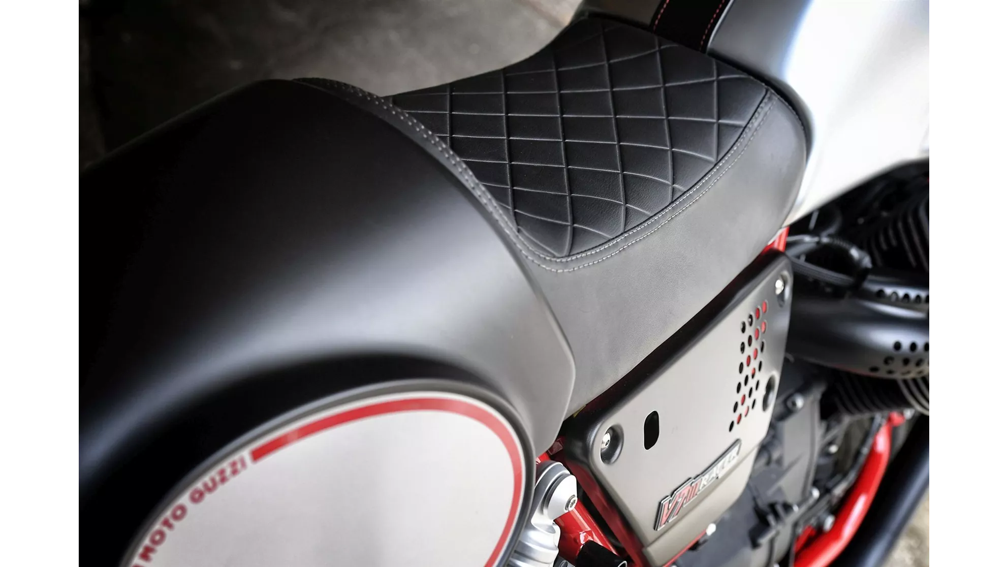 Moto Guzzi V7 III Racer - Image 11 Moto Guzzi V7 III Racer - Image 11
