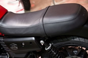 Moto Guzzi V7 III Stone 2020 - Bild 4 Moto Guzzi V7 III Stone 2020 - Bild 4