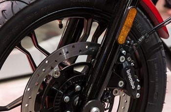 Moto Guzzi V7 III Stone 2020 - Bild 11