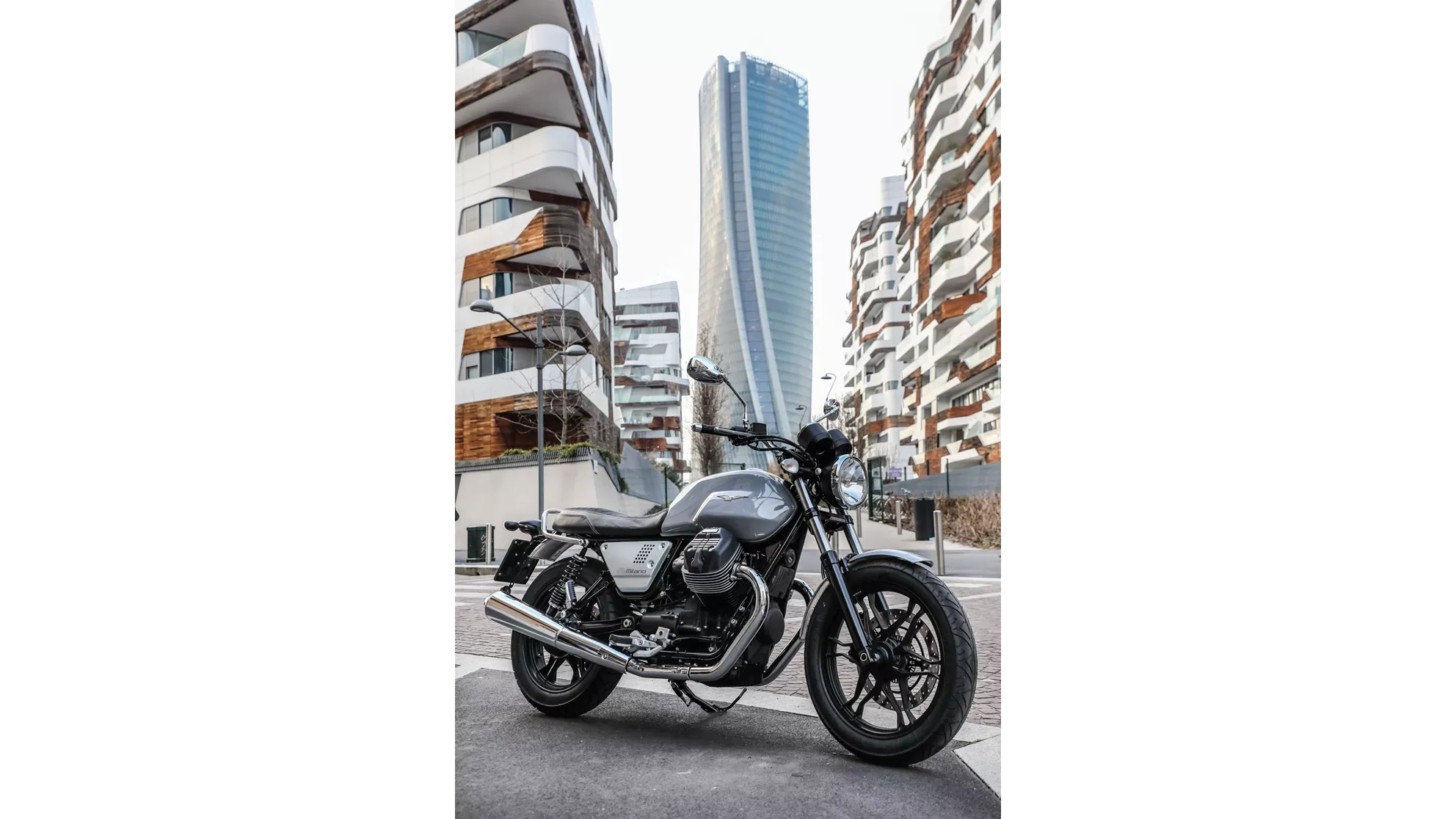 Moto Guzzi V7 III Milano - Obraz 3