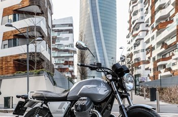 Moto Guzzi V7 III Milano 2020 - Bild 5