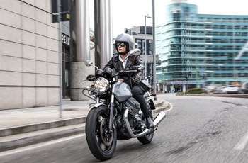 Moto Guzzi V7 III Milano 2020 - Bild 10