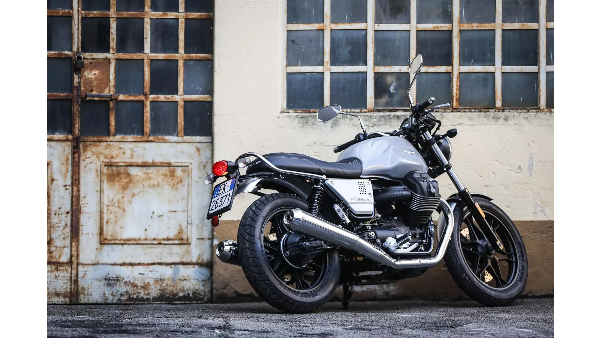 Moto Guzzi V7 III Milano - Image 10 Moto Guzzi V7 III Milano - Image 10