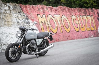 Moto Guzzi V7 III Milano 2020 - Bild 13