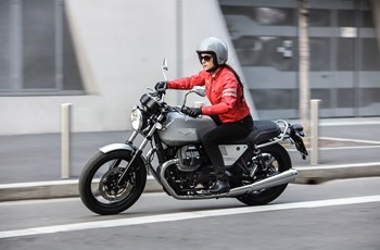 Moto Guzzi V7 III Milano 2020 - Bild 19