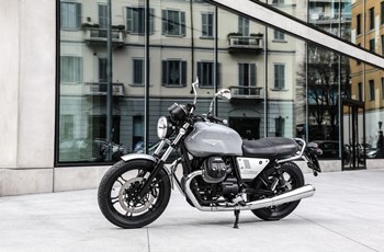 Moto Guzzi V7 III Milano 2020 - Bild 22