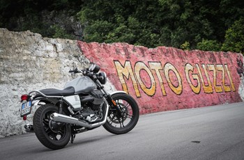 Moto Guzzi V7 III Milano 2020 - Bild 23