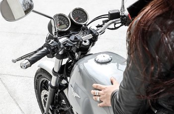 Moto Guzzi V7 III Milano 2020 - Bild 34
