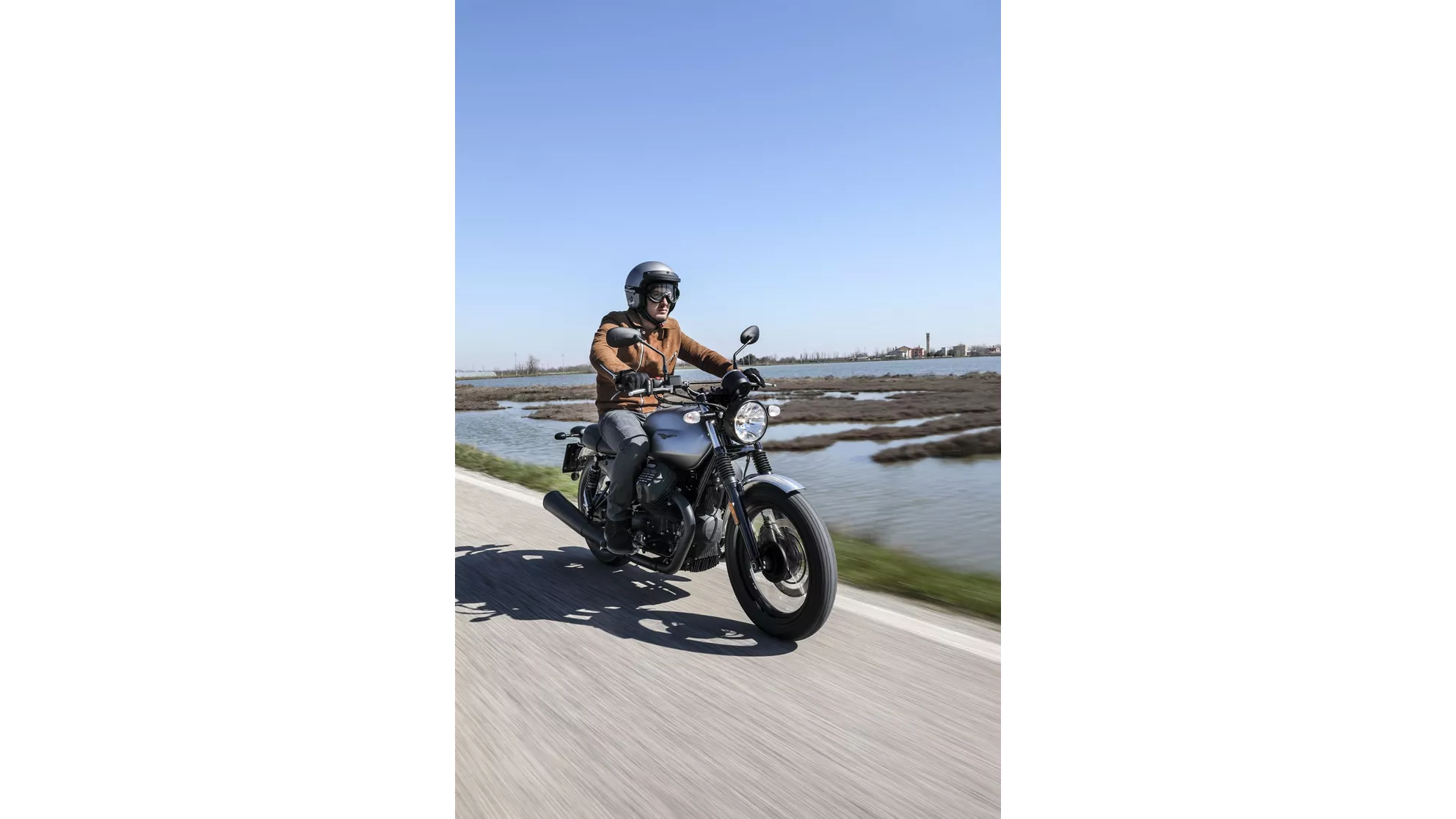 Moto Guzzi V7 III Rough - Image 7 Moto Guzzi V7 III Rough - Image 7