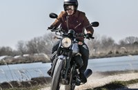 Moto Guzzi V7 III Rough 2020 - Bild 11