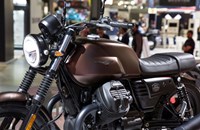 Moto Guzzi V7 III Stone Night Pack 2020 - Bild 25
