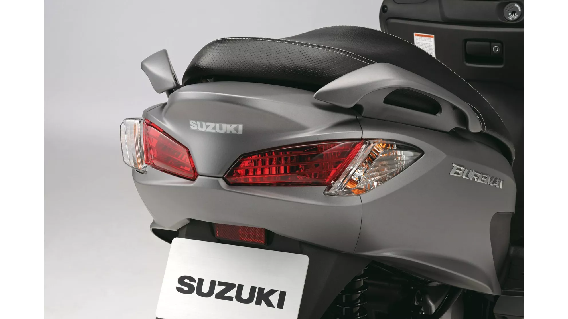 Suzuki Burgman 125 - Image 13 Suzuki Burgman 125 - Image 13