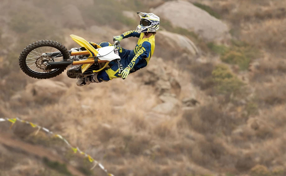 Suzuki RM-Z250 Bild 18: Suzuki RM-Z250