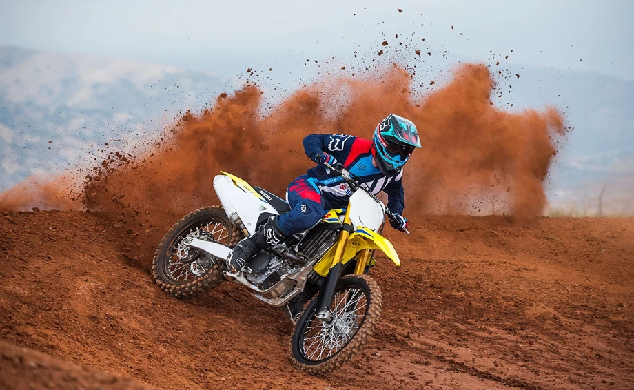 Suzuki RM-Z450 Bild 12: Suzuki RM-Z450