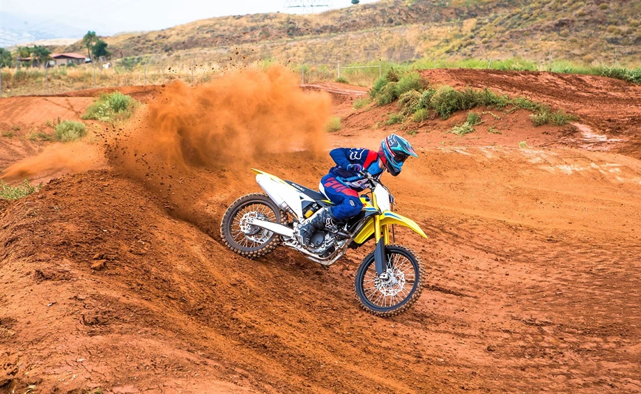 Suzuki RM-Z450 Bild 19: Suzuki RM-Z450