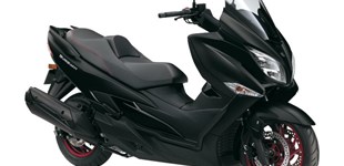 Yamaha XMAX 400 2014 vs Suzuki Burgman 400 2020