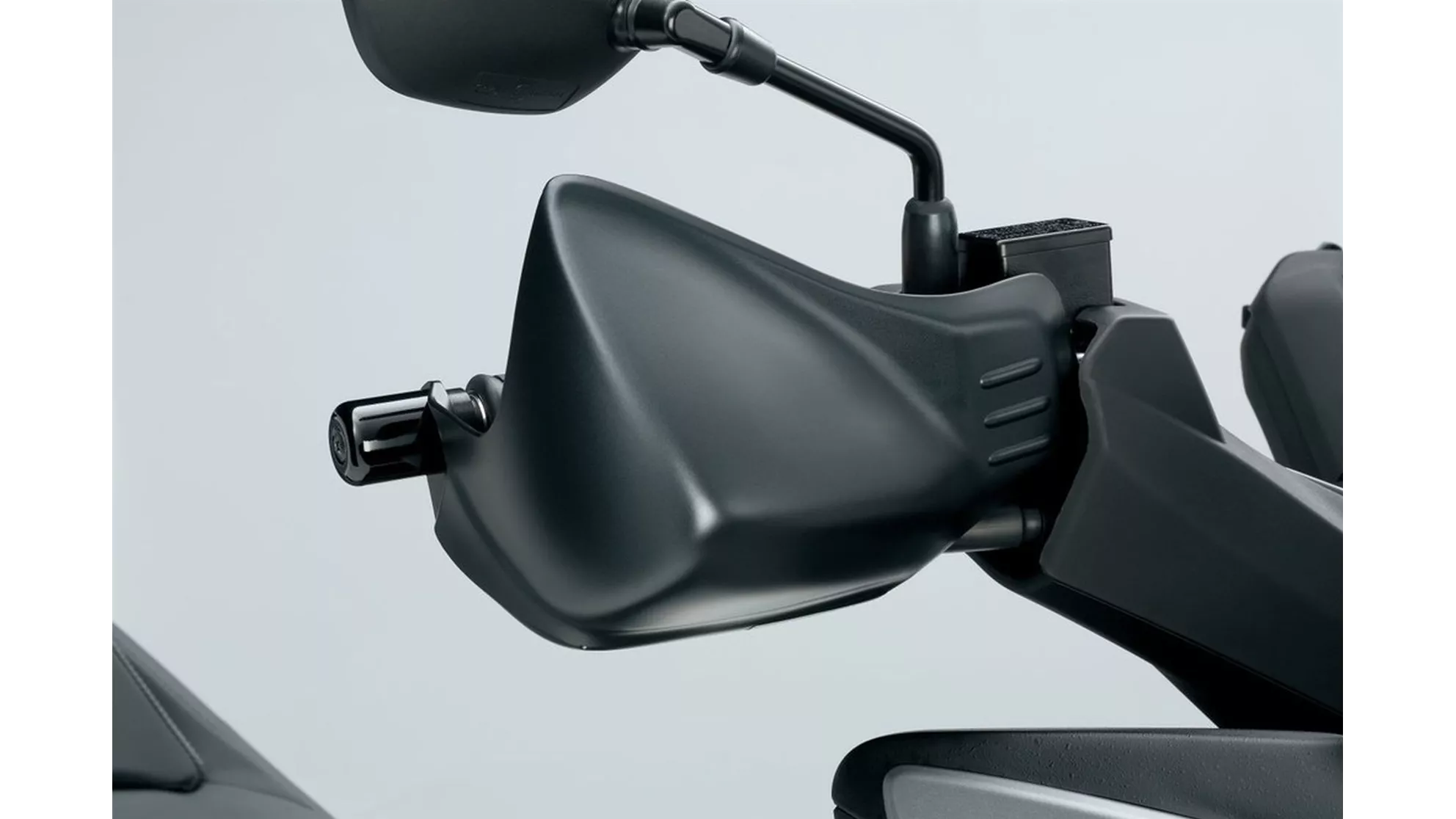 Suzuki Burgman 400 - Image 10 Suzuki Burgman 400 - Image 10