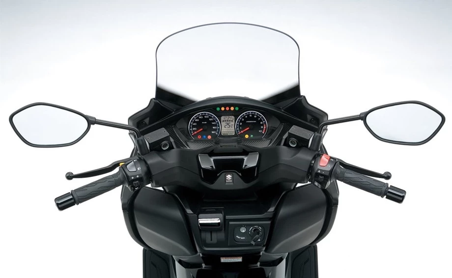 Suzuki Burgman 400 Bild 35: Suzuki Burgman 400